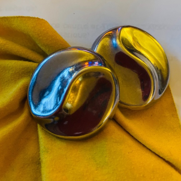 Big round Mexican sterling silver clip on earrings - Picture 1 of 4